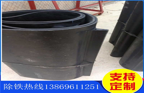 草莓污污免费视频皮帶，湖北草莓污污免费视频專用皮帶叫什麽_浙江皮帶式草莓污污免费视频訂製跑偏原因及如何調_刮板價格
